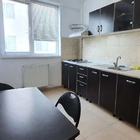 Summerland Beachside Apartment *